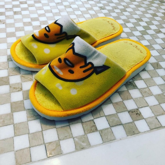 Gudetama Slippers - Picture 5 of 7